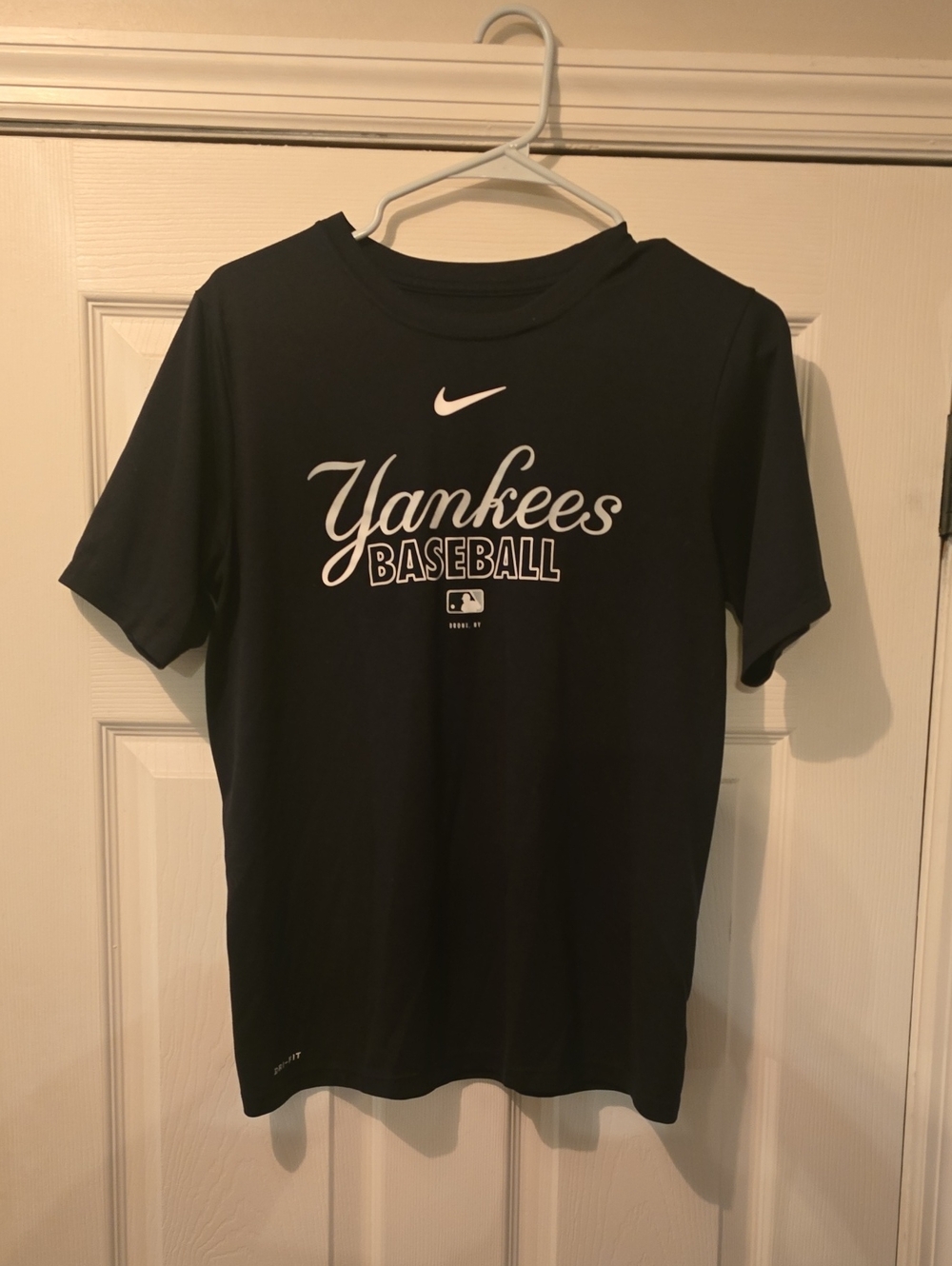 Nike Black Yankees Baseball Graphic Tee